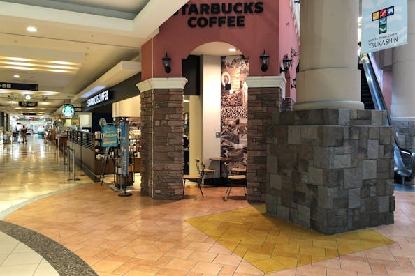 【つかしん】食物販に最適な視認性も高く人通りの多いイベントスペース(スターバックス横)