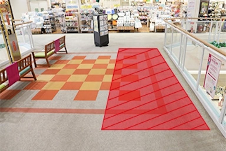 【イオンモール三川/2Fひまわりコート】各種プロモーションイベントや物販に最適な施設2階にある通行量の多いイベントスペースの画像1