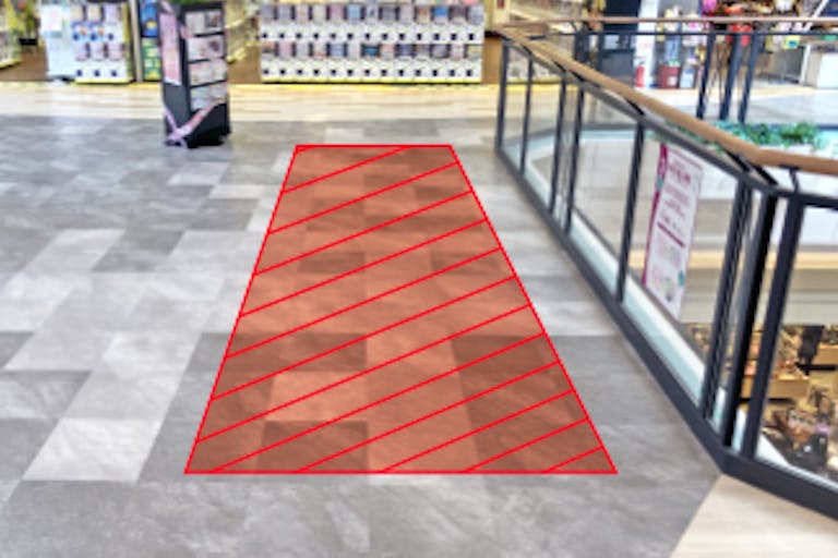 【イオンモール三川/2Fひまわりコート】各種プロモーションイベントや物販に最適な施設2階にある通行量の多いイベントスペースの画像1