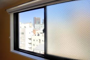 【飯田橋駅1分】教室・セミナーに適したイ【飯田橋駅地下鉄出口・徒歩1分】教室・セミナーに適したイベントスペース(8名迄)ベントスペース(8名迄)