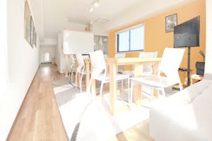 【飯田橋駅1分】教室・セミナーに適したイ【飯田橋駅地下鉄出口・徒歩1分】教室・セミナーに適したイベントスペース(8名迄)ベントスペース(8名迄)