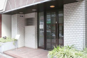 【飯田橋駅1分】教室・セミナーに適したイ【飯田橋駅地下鉄出口・徒歩1分】教室・セミナーに適したイベントスペース(8名迄)ベントスペース(8名迄)
