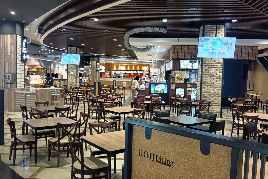 【イオンモール広島府中】モール内広告 1Fフードコート