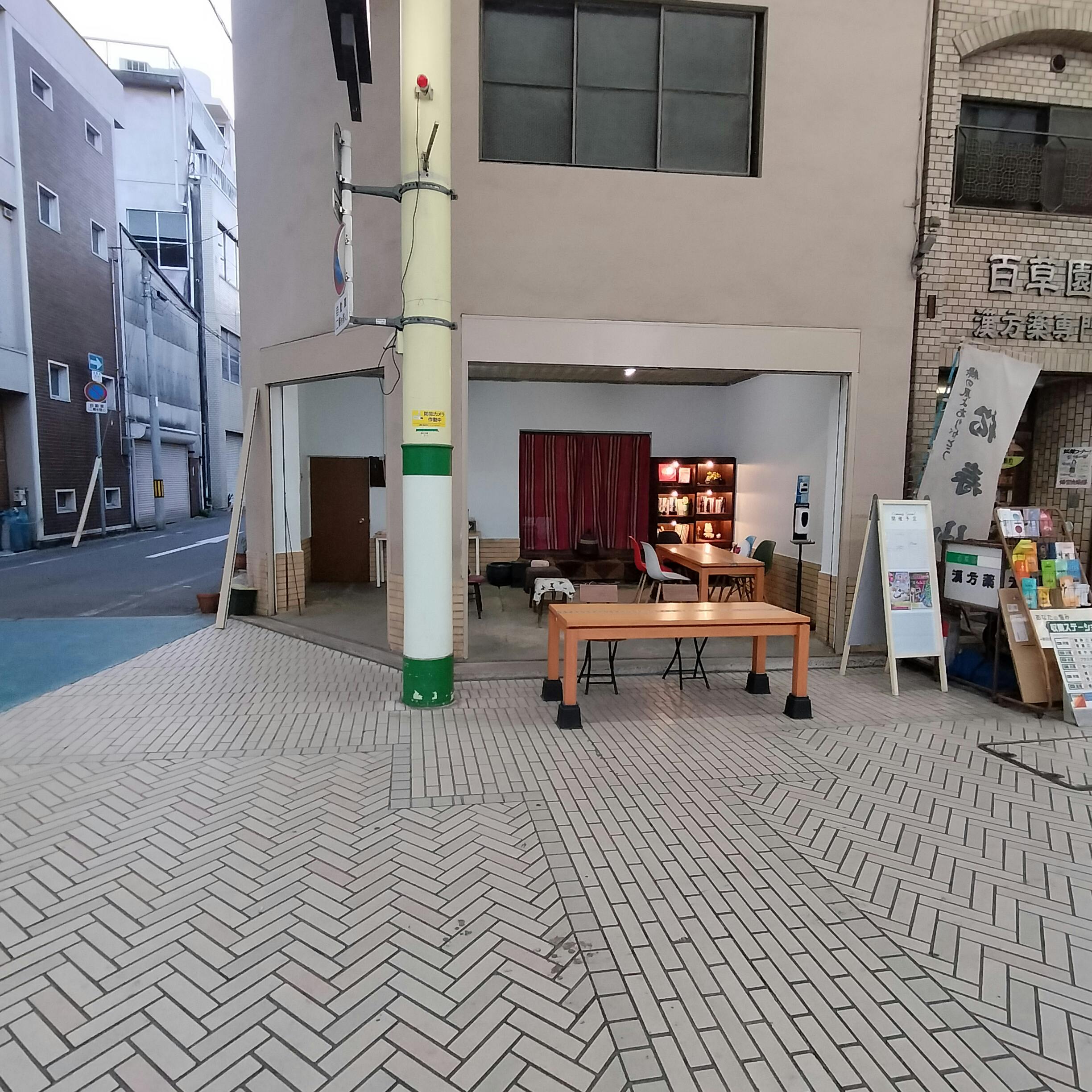 【ことでん瓦町駅6分】プロモーションに最適な高松中央商店街にある角地の路面スペース