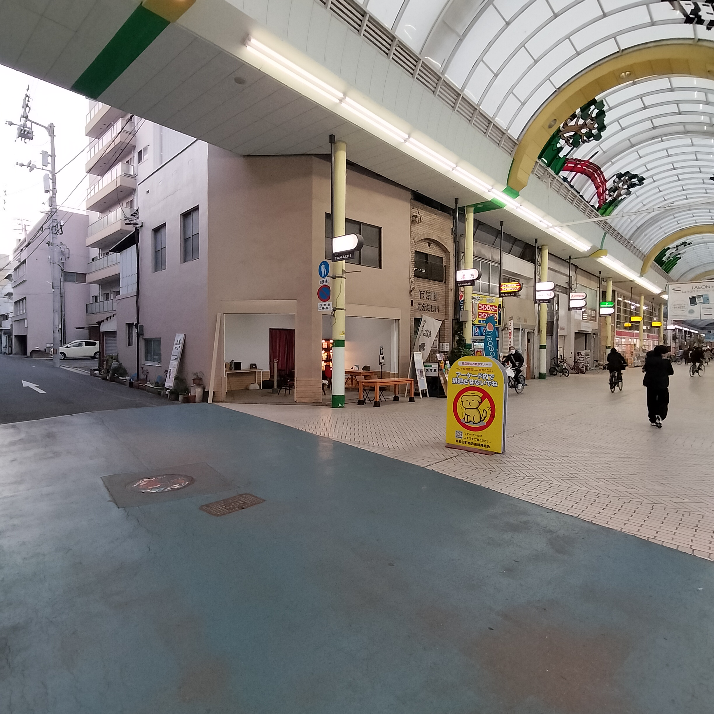 【ことでん瓦町駅6分】プロモーションに最適な高松中央商店街にある角地の路面スペース