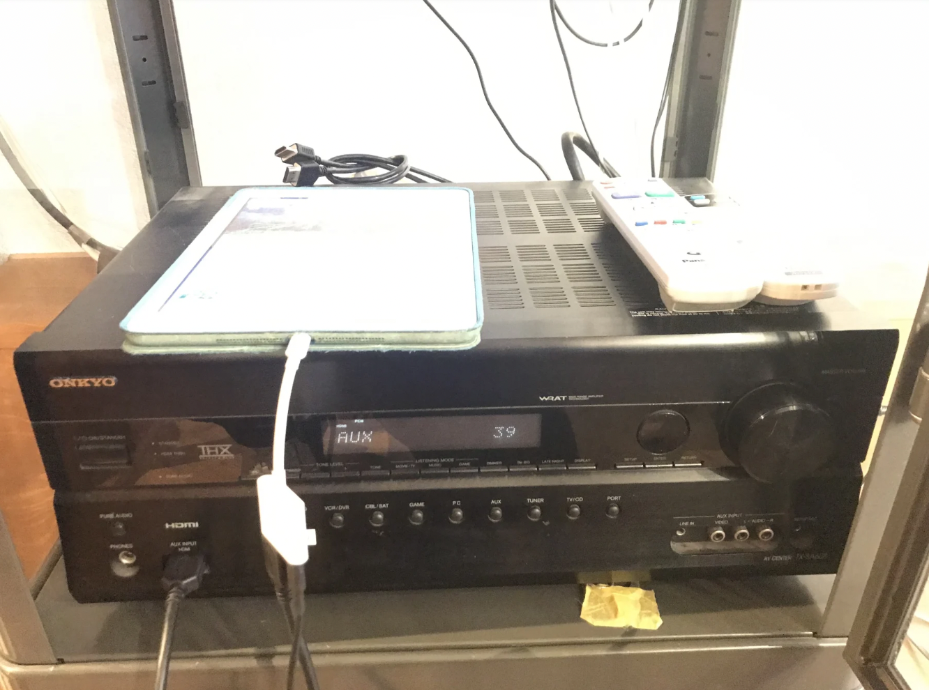 音響　DVD鑑賞やiPhoneやHDMIが繋げるパソコンがあればプロジェクターに写せます