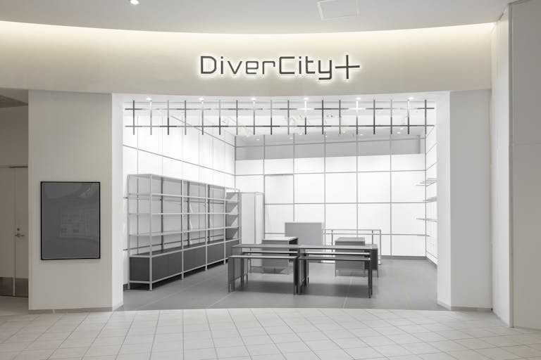【ダイバーシティ東京プラザ 2階Diver City+】10月限定募集 インバウンドのお客様も来館のあるポップアップ専用区画の画像1