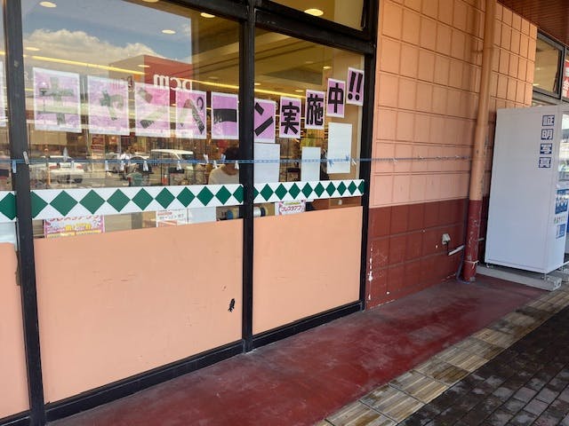 【フレスタ三原店】プロモーションイベント、物販に利用可能な軒下スペースの画像