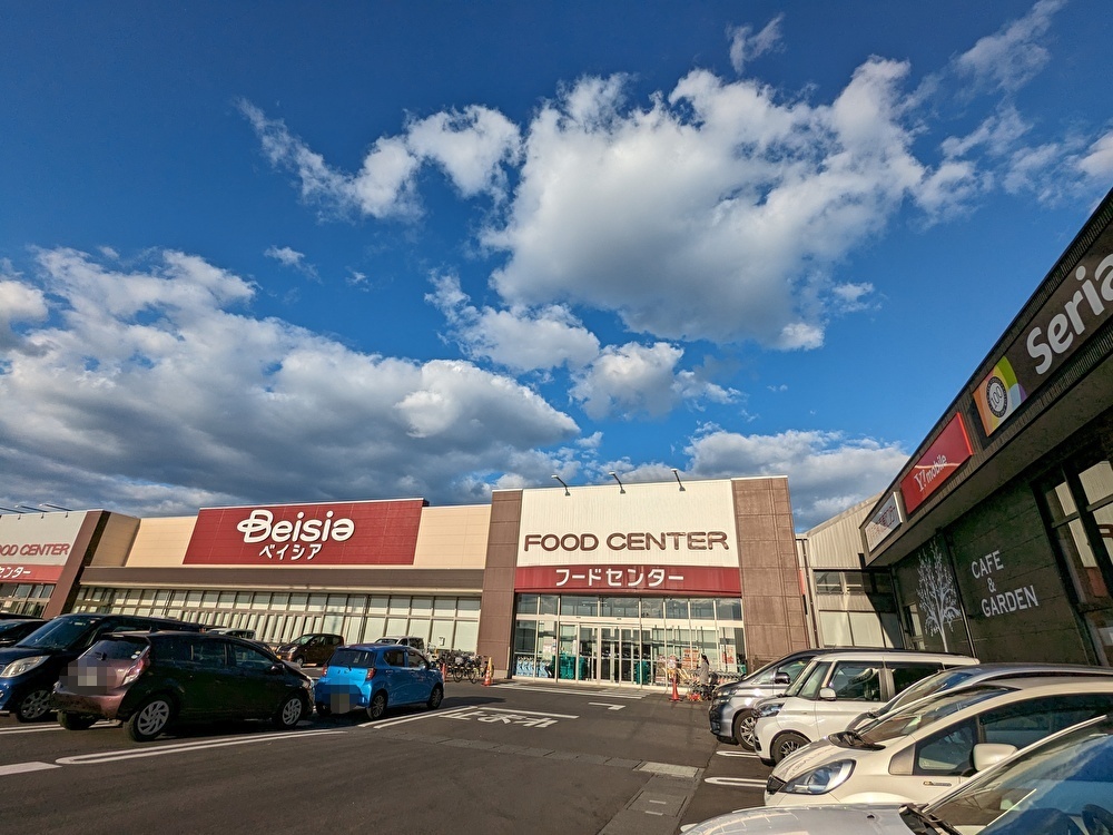 【ベイシア フードセンター 日立店】キッチンカーに最適な入り口前催事イベントスペース