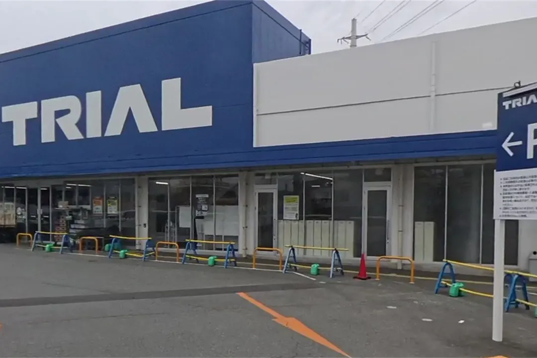 【スーパーセンタートライアル久留米上津店】【2F駐車場】食物販の出店が可能なトライアルマルシェ(キッチンカー/テント・スペース)