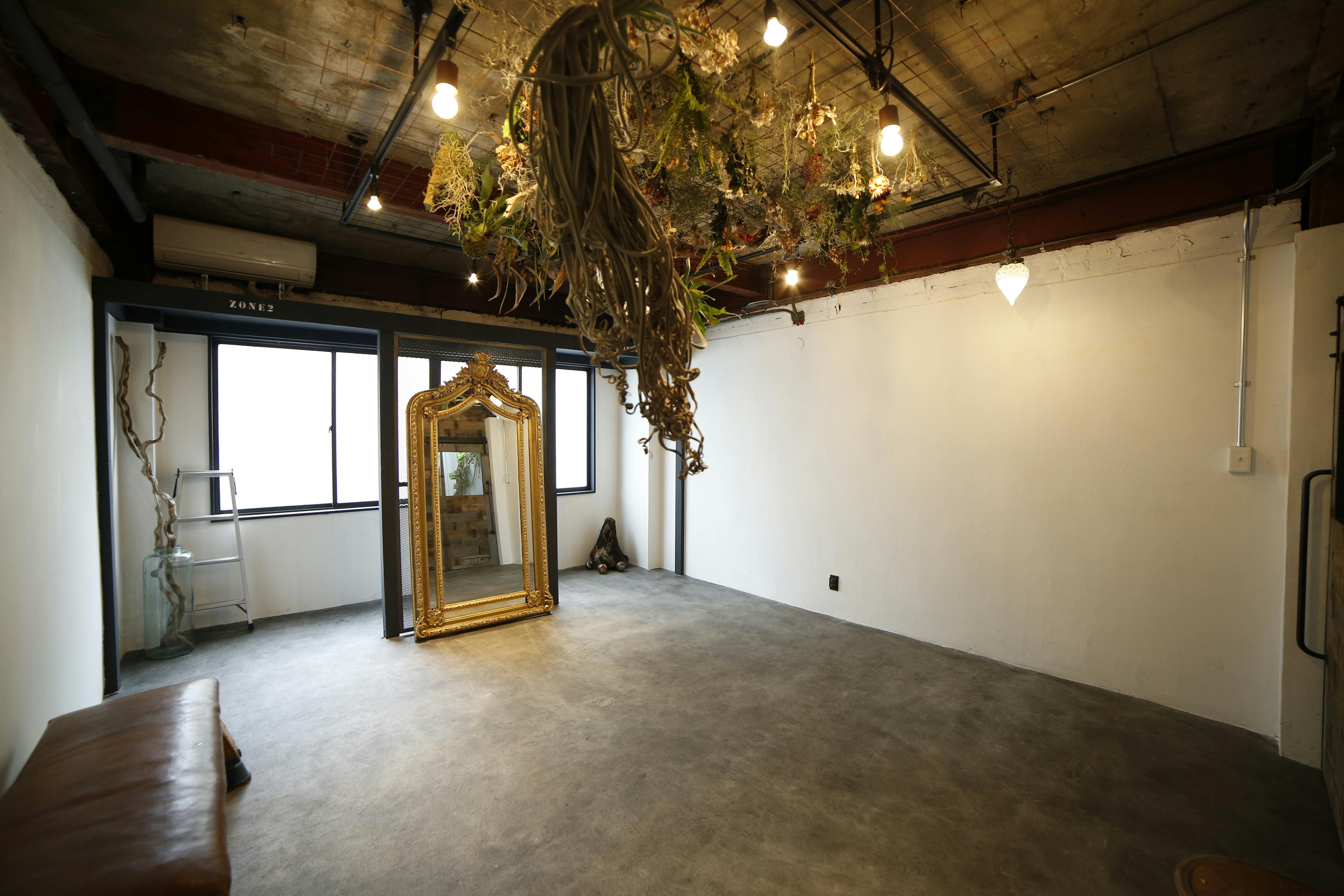 【心斎橋駅4分】四ツ橋駅からもアクセス可能！撮影会や小規模イベントに最適なアメリカ村にあるナチュラルテイストな隠れ家的デザイナーズレンタルスペース