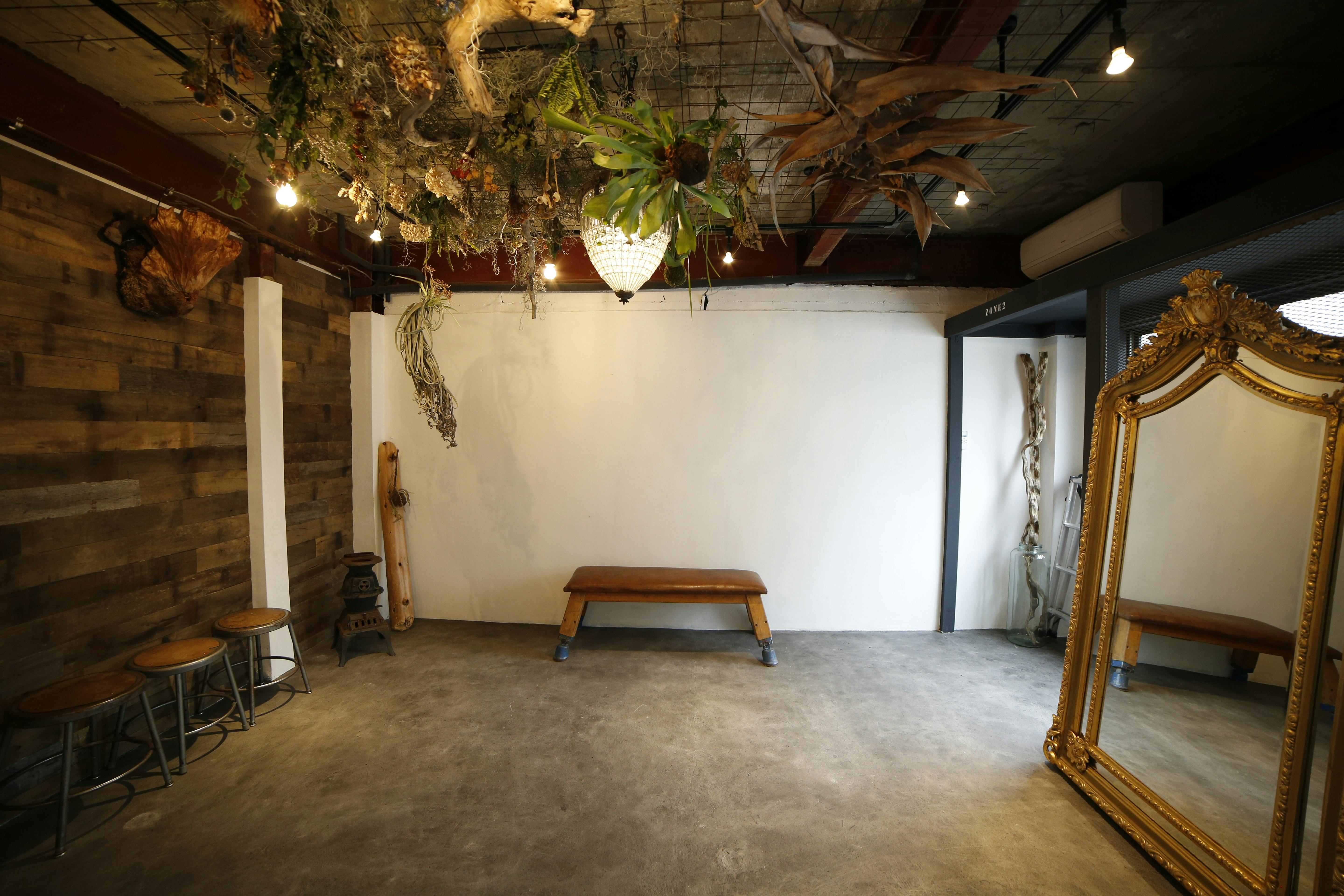 【心斎橋駅4分】四ツ橋駅からもアクセス可能！撮影会や小規模イベントに最適なアメリカ村にあるナチュラルテイストな隠れ家的デザイナーズレンタルスペース