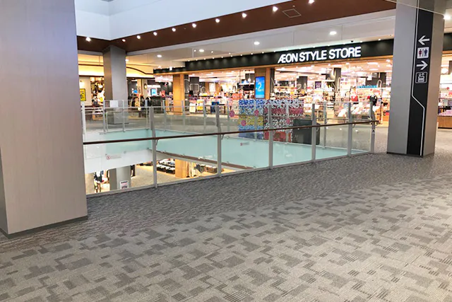 【イオンモール名古屋茶屋】3階キッズスペース横①（ブリーズスクエア前）