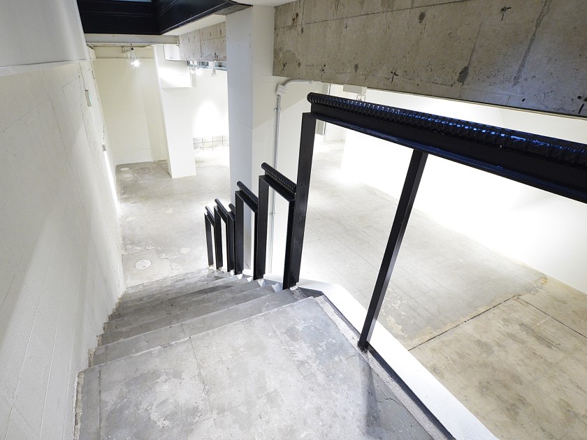 階段上からのお写真です