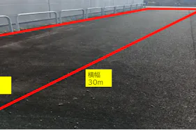 【ドラッグストアトライウェル大子店】【小スペース】駐車場スペースC_店舗壁面 ※電源なし