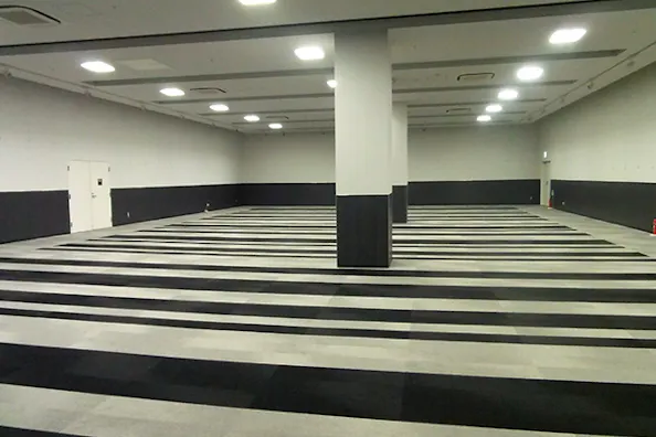 【イオンモール大和郡山】2階イオンホール