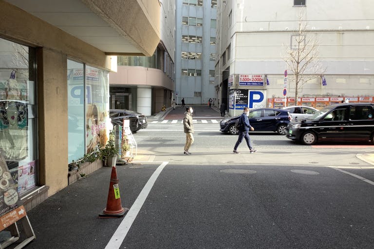 【新宿三丁目駅2分】物販やギャラリー、展示に最適!立地抜群の路面スペースの画像6