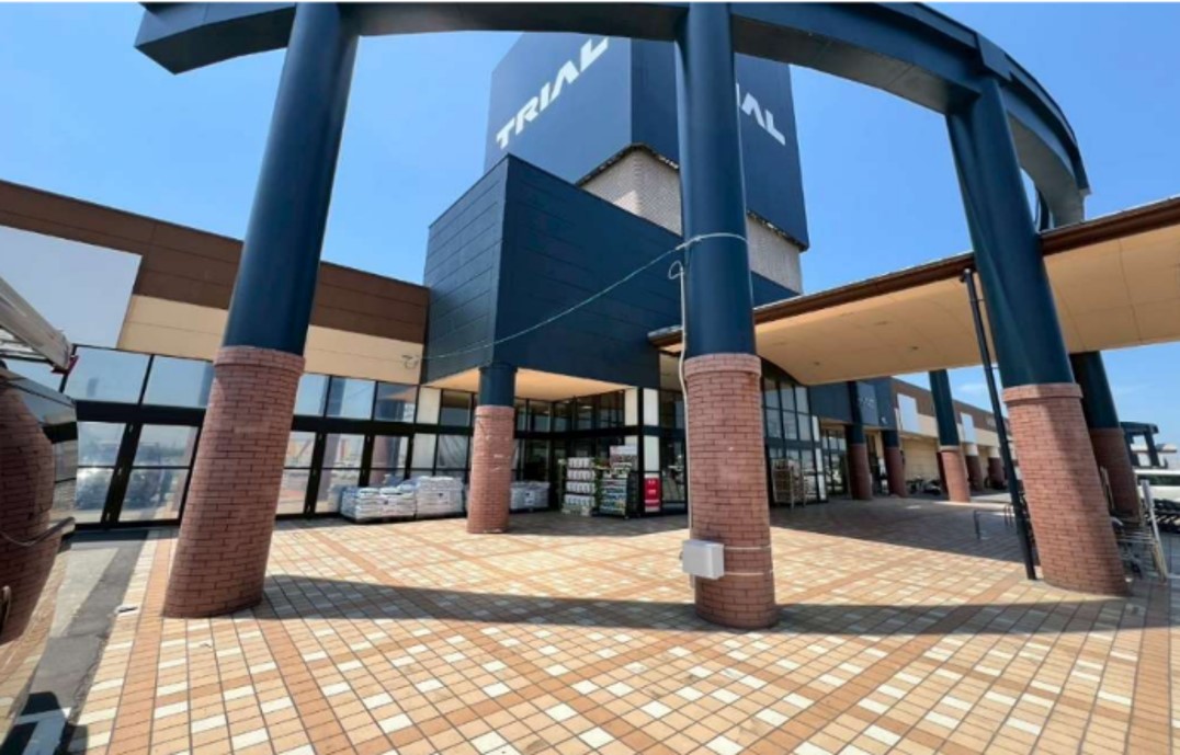 【メガセンタートライアル善通寺店】キッチンカー（調理営業）出店限定/屋外スペース（電源あり）