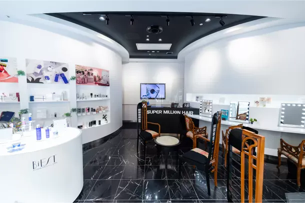 【銀座駅8分｜新橋駅5分】路面ショールーム内の棚貸し販売スペース｜美容・コスメ向け