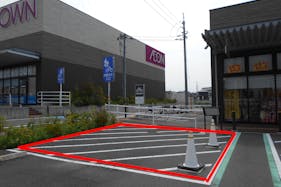 【イオンタウン周南久米/駐車場B】物販やセールスプロモーション、食物販やキッチンカーで利用可能な屋外イベントスペース