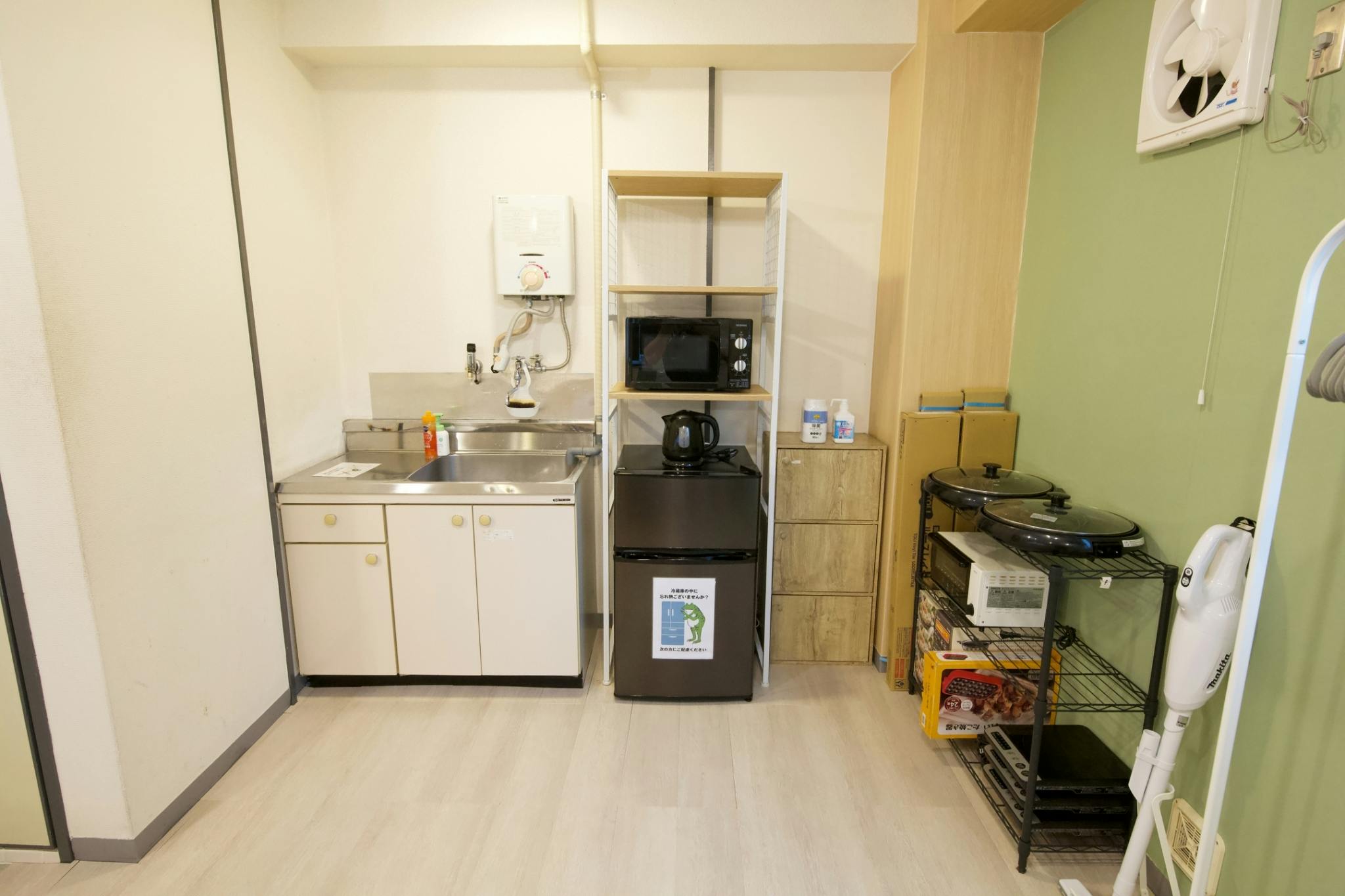 【三ノ宮駅6分】撮影やワークショップに最適な備品の充実したキッチン付きイベントスペース