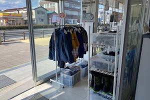 【フィッシングマックス武庫川店】キッチンカーやプロモーションに最適な風除室内のレンタルスペース