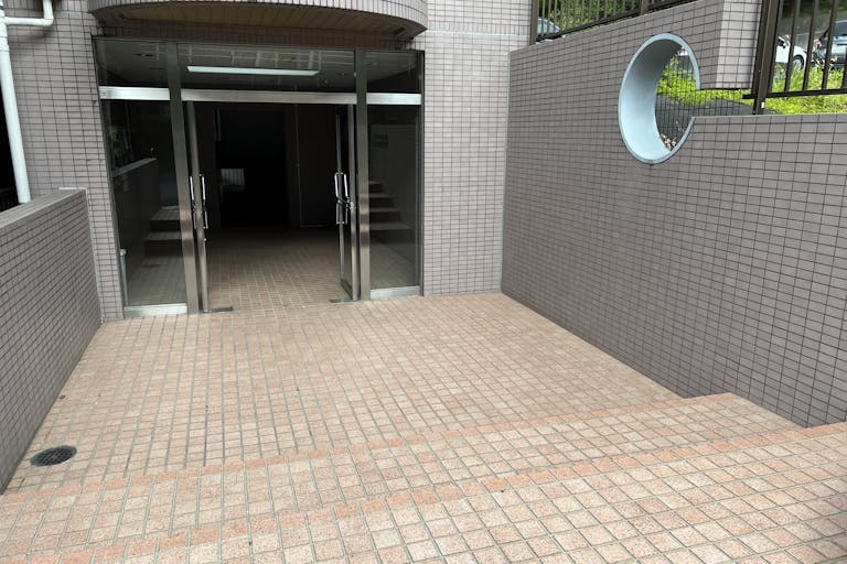 【町田市能ヶ谷エリア】物販・食物販のポップアップストアやプロモーションに最適なレジデンスの入口前イベントスペースの画像4