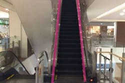 【イオンモールKYOTO】モール内広告 エスカレーター