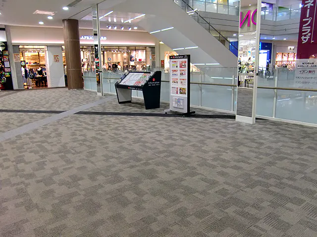 【イオンモール福津】2階 イオン前ブリッジ