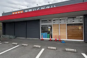 【買取王国松原店】休日600人が来店する国道309号線沿いの屋外イベントスペース