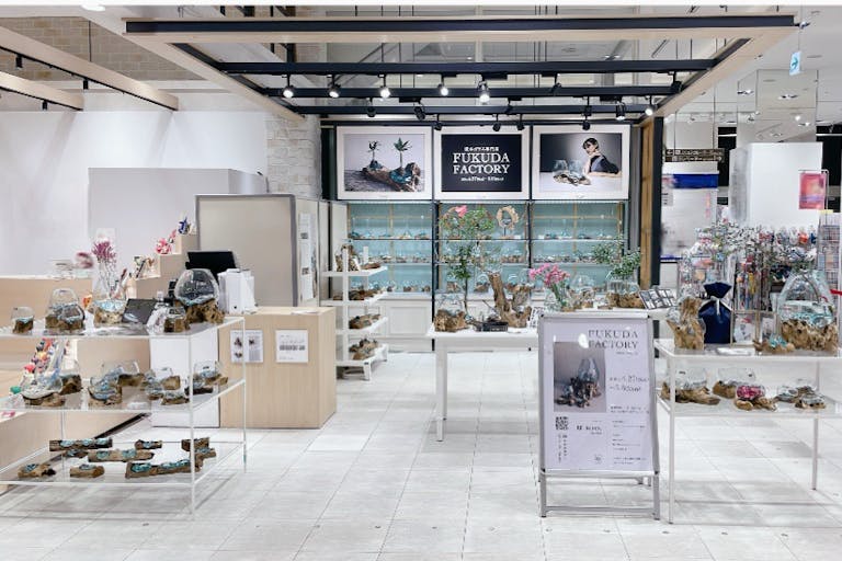 什器付きの区画です