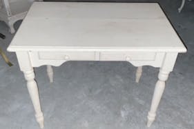 【新宿マルイアネックス】1階 カレンダリウムF01【食物販・物販】入口すぐの好立地、ガラス棚や備え什器あり