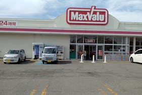 【マックスバリュ東泉店】各種プロモーションイベントに最適な店舗入口横のイベントスペース