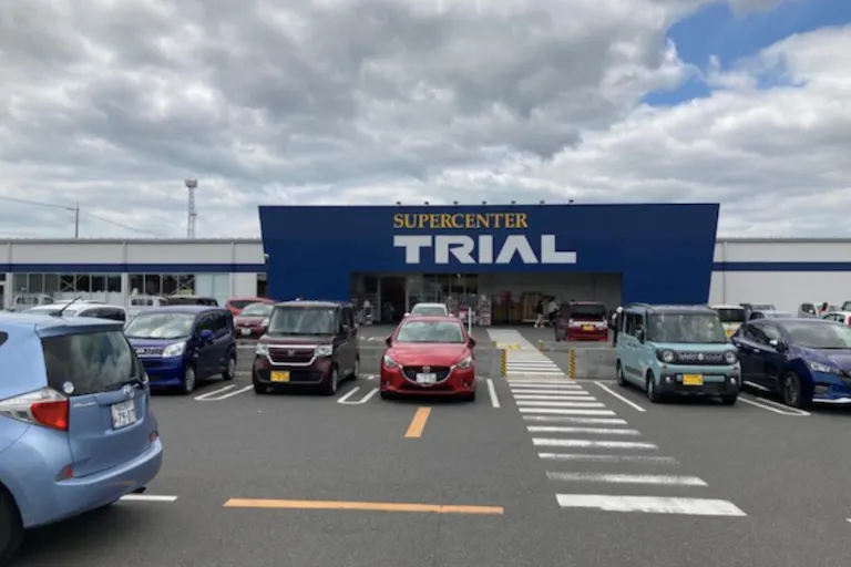 【スーパーセンタートライアル東岐波店】キッチンカー(調理営業)出店限定/屋外スペースの画像2