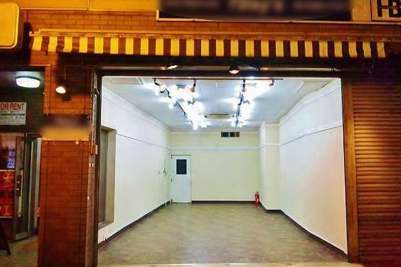 【大久保駅2分】催事やポップアップストアに最適な大久保通りにある路面スペース①