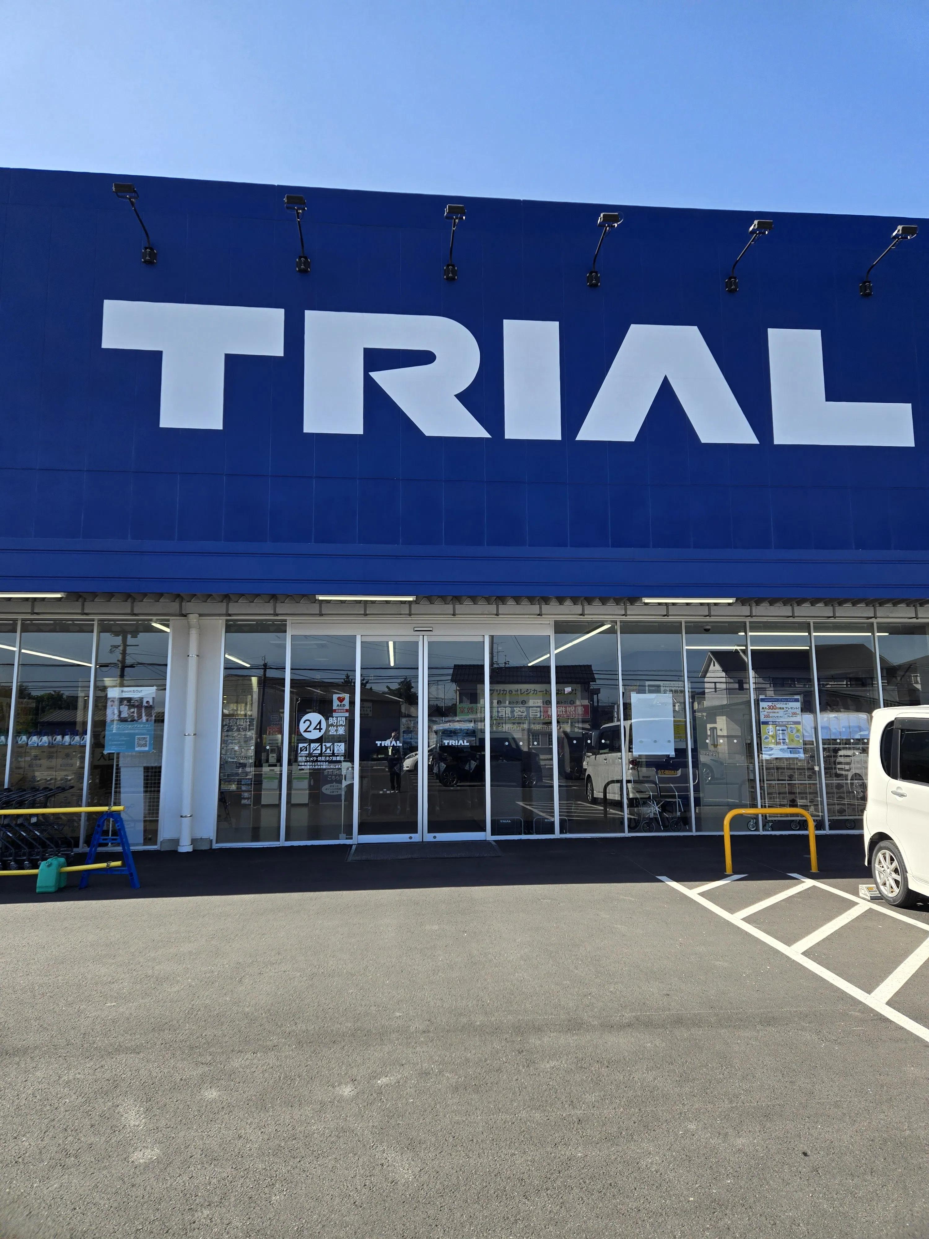 【スーパーセンタートライアル皆春店】Ⓐキッチンカースペース　※電源あり