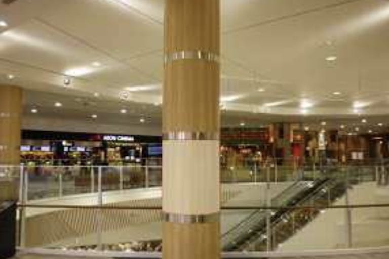 【イオンモール天童】モール内広告 柱巻きの画像2