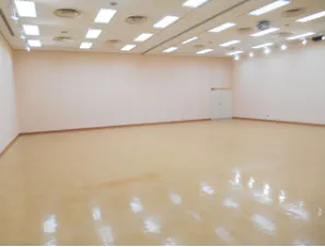 【イオンモール新居浜】『２Fイオンホール』半面レンタルもOK！ホールタイプで、展示会や会議に最適