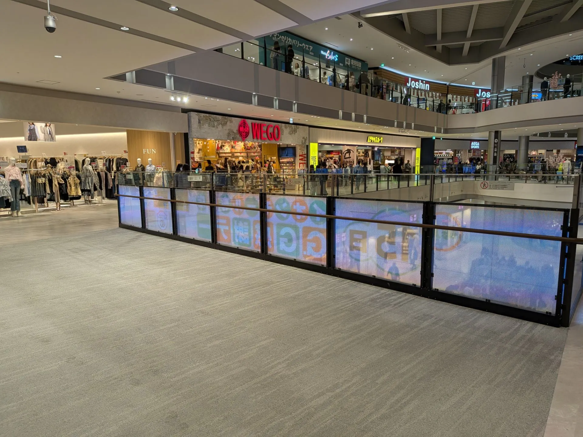 【イオンモール四條畷】⑦　2階 WEGO前の画像