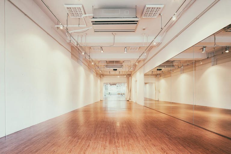 【代官山駅2分】展示会やポップアップストアに最適なハイセンスなオトナ空間の天高ギャラリーの画像1