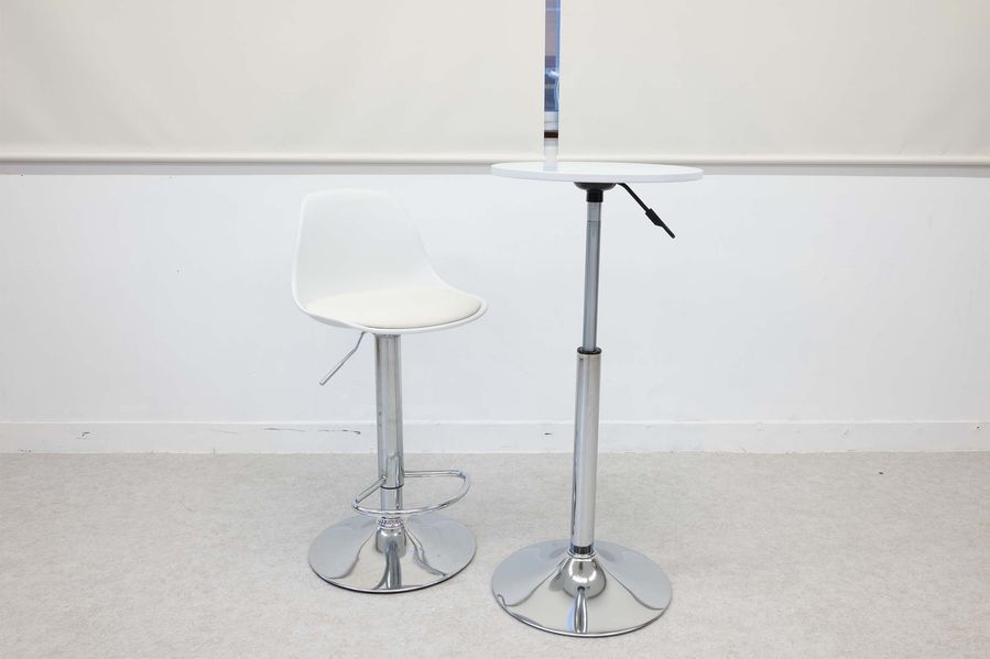 【神田駅1分】展示会、販売会にも適した70㎡ の広いレンタルスペースの画像20