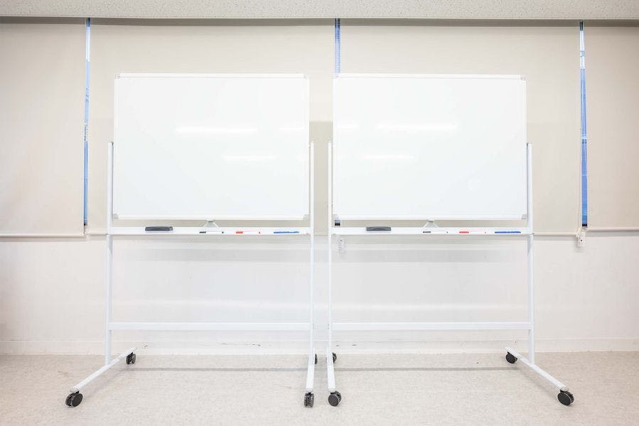 【神田駅1分】展示会、販売会にも適した70㎡ の広いレンタルスペース