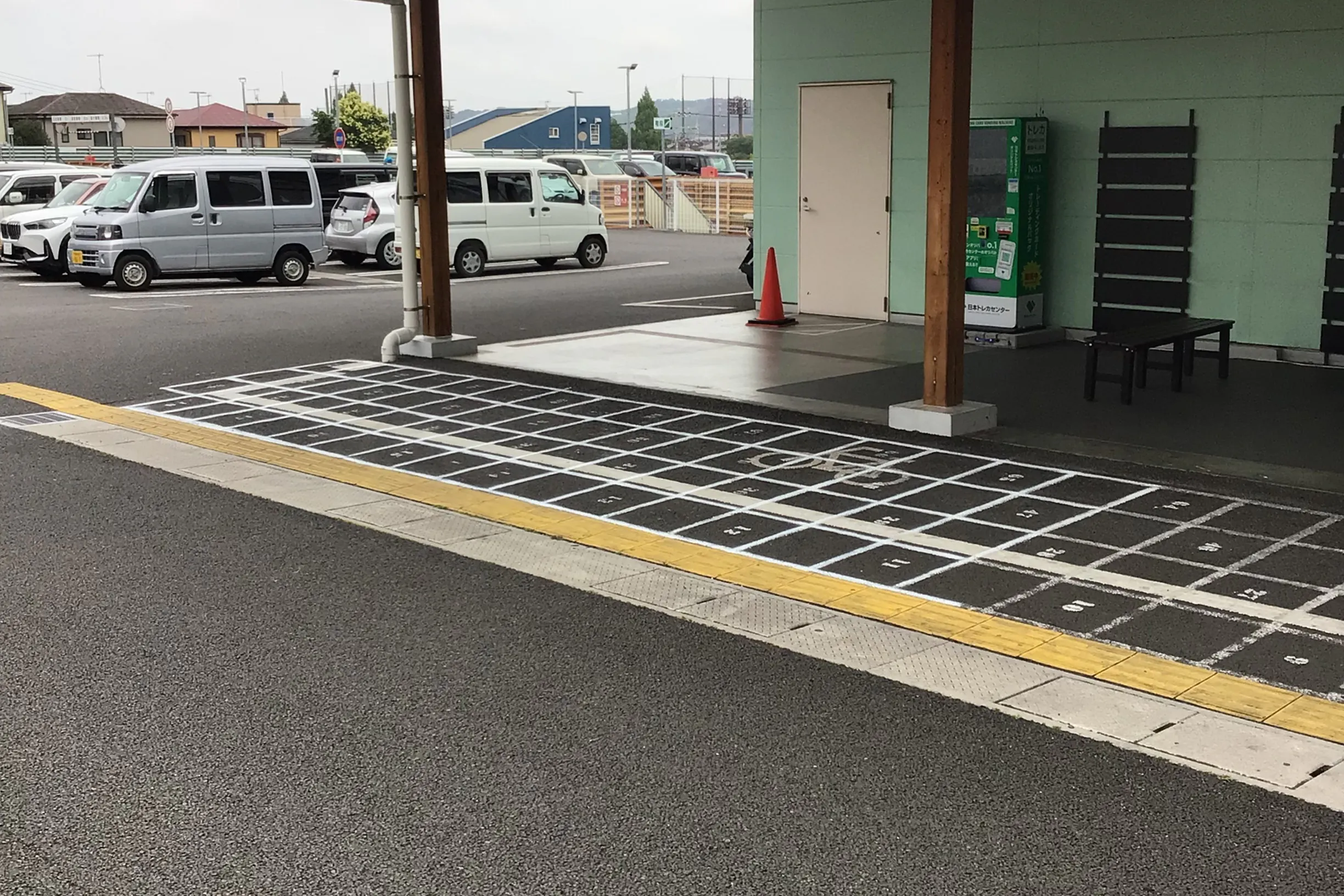 【ダイナム神奈川秦野店】プロモーションイベントでの出店に最適なアミューズメント施設のイベントスペース