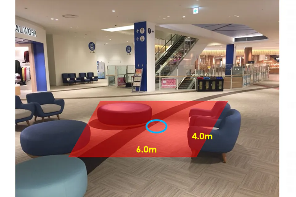 【ららぽーと名古屋みなとアクルス】3階 北西エスカレーター前