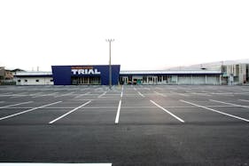 【スーパーセンタートライアル三股店】キッチンカー(調理営業)出店限定/屋外スペース