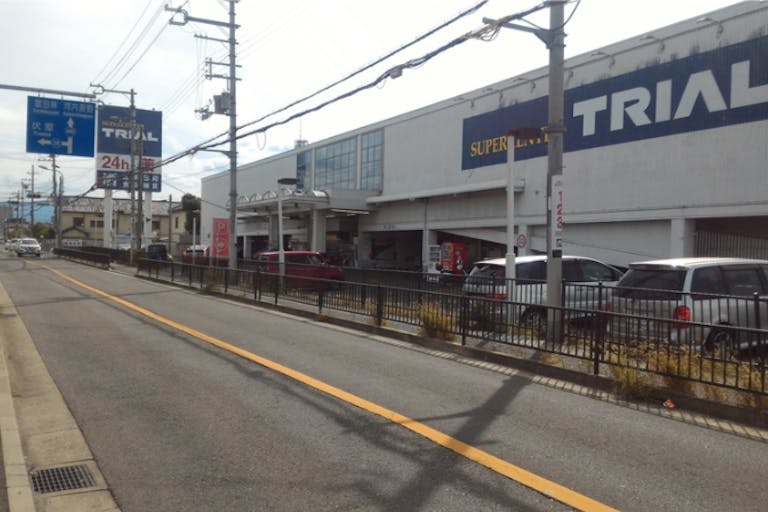 【スーパーセンタートライアル三股店】キッチンカー(調理営業)出店限定/屋外スペースの画像2