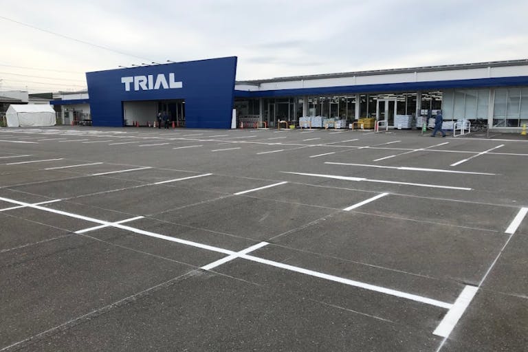 【スーパーセンタートライアル三股店】キッチンカー(調理営業)出店限定/屋外スペースの画像3