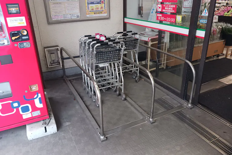 【スピナ戸畑店】クリーニング跡地 販促プロモーションや物販に最適なスーパー店内催事イベントスペースの画像3