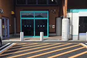 【ダイナム鹿児島出水店】キッチンカー出店やプロモーションイベントに最適なアミューズメント施設のイベントスペース