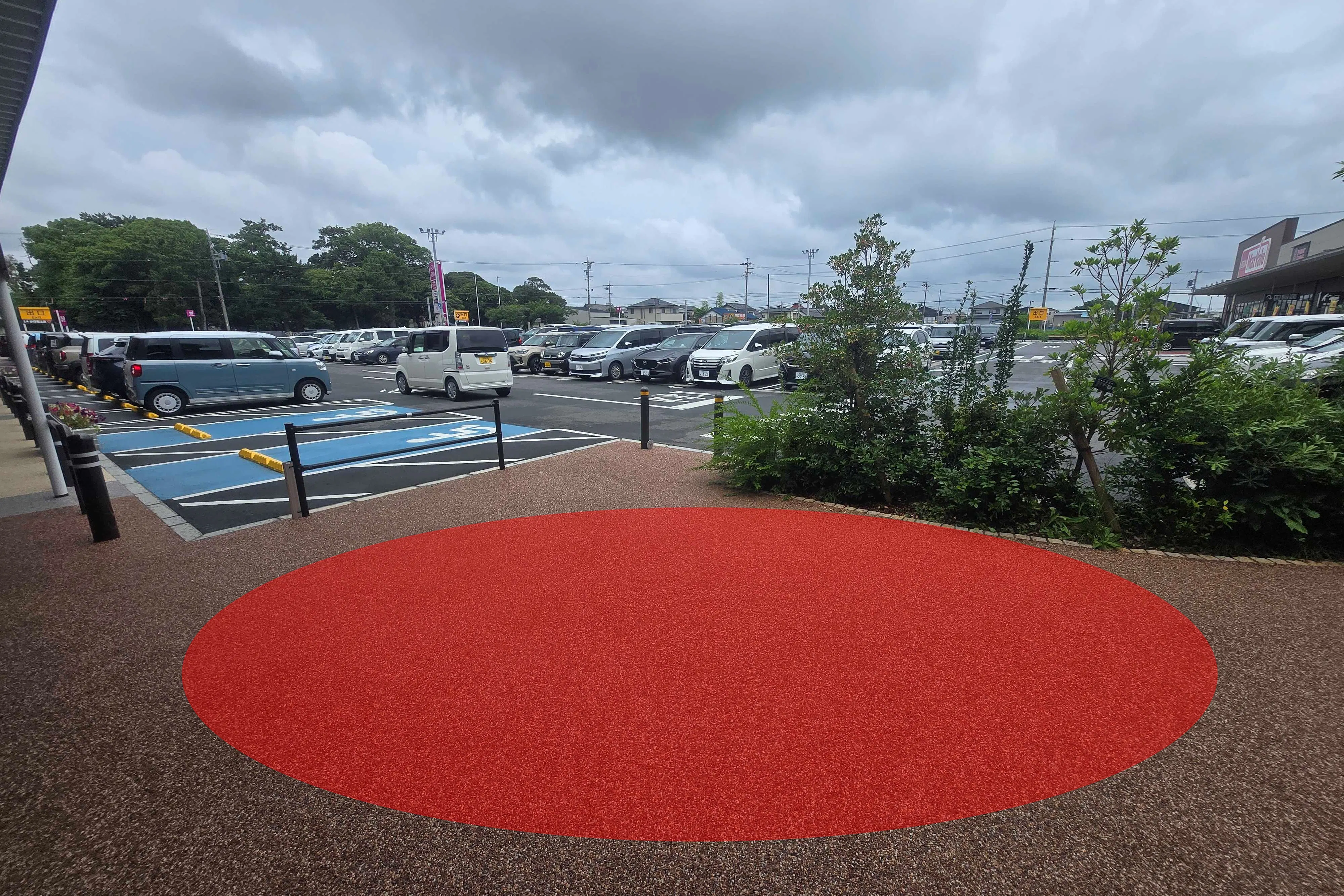 【イオンタウン浜松新橋】キッチンカーに最適な大型スーパーにあるキッチンカースペース